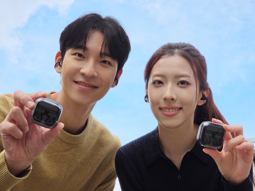 Galaxy Buds On
